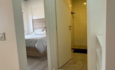 Departamento de 1 dormitorio amoblado y con cochera