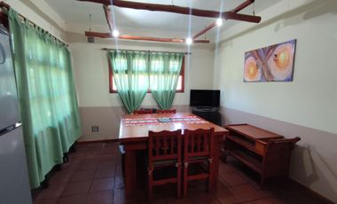 Venta - Casa de 5 ambientes en Villa Gesell - Zona SUR