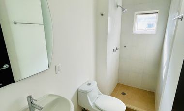 GRAN OPORTUNIDA DE INVERSION, IMPECABLE DEPARTAMENTO EN VENTA EN CIMA ESMERALDA