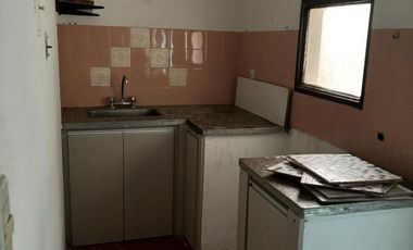 SE VENDE - Depto en FO.NA.VI de Rivadavia y Dulbeco.