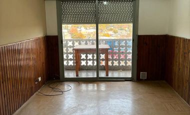 SE VENDE - Depto en FO.NA.VI de Rivadavia y Dulbeco.
