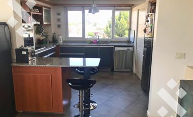 VENTA - DEPARTAMENTO 2 DORMITORIOS CON COCHERA Y BAULERA