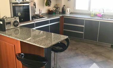 VENTA - DEPARTAMENTO 2 DORMITORIOS CON COCHERA Y BAULERA