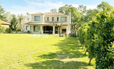Casa en  La Peregrina