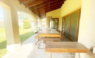 Casa en  La Peregrina