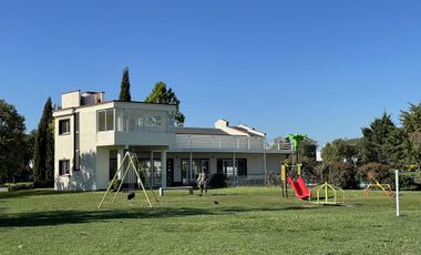Casa 3 dormitorios con Pileta en 