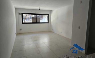Departamento Un ambiente en Saavedra