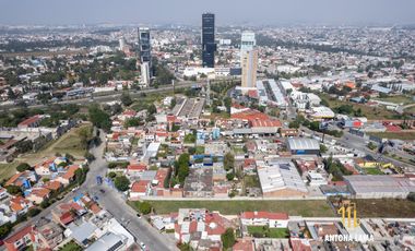 Terreno en  Venta en Colonia la Loma, Calzada Zavaleta, Puebla