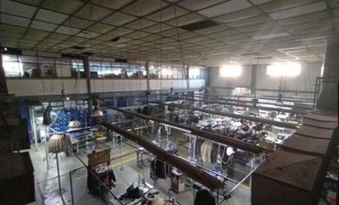 Se vende Bodega Comercial,Granjas México