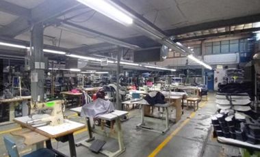 Se vende Bodega Comercial,Granjas México