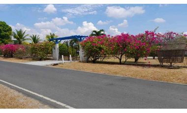 VENTA DE CASA EN LAS LAJAS DE CHAME, HACIA LA MONTAÑA