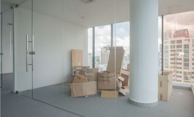 Venta: Oficina en PH Global Plaza