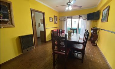 Alquiler Temporada Verano Mar Del Plata - La Perla - 4 amb. 5 pers.