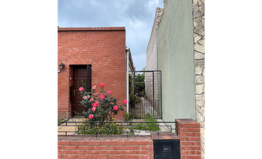 Casa dos dormitorios todo los servicios