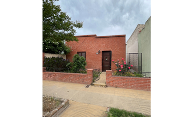 Casa dos dormitorios todo los servicios