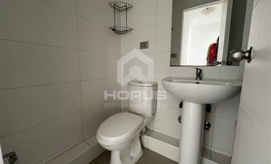 Departamento en Venta en A pasos del metro Carlos Valdovinos