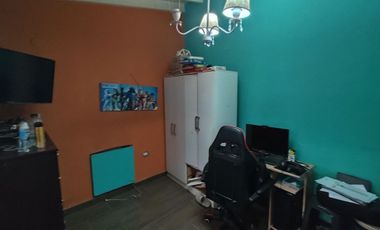 VENTA CASA 4 AMBIENTES MORENO