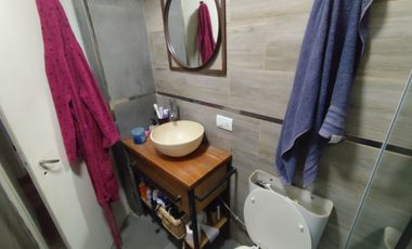 VENTA CASA 4 AMBIENTES MORENO