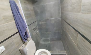 VENTA CASA 4 AMBIENTES MORENO