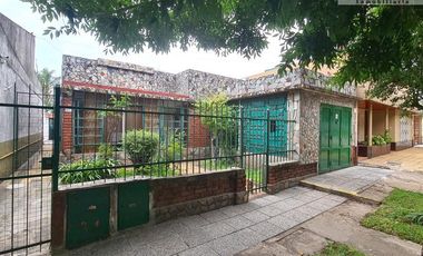 PH 4 ambientes con cochera y jardin en Villa Ballester