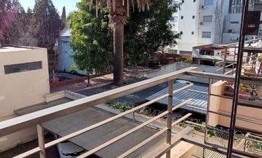 DEPTARTAMENTO AMBIENTE Y MEDIO (45m2)- CON COCHERA- ZONA PLAZA CONESA QUILMES APTO CREDITO