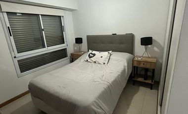 DEPTARTAMENTO AMBIENTE Y MEDIO (45m2)- CON COCHERA- ZONA PLAZA CONESA QUILMES APTO CREDITO