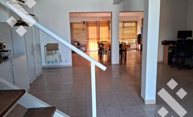 Duplex 3 dormitorios en PH