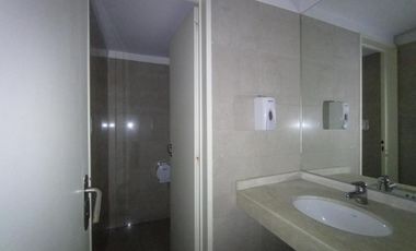 Oficina en alquiler Chacofi 2 piso alto