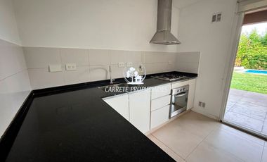 Oportunidad!! Casa venta en Los Olivares, Malvinas. Veni a conocerla!!