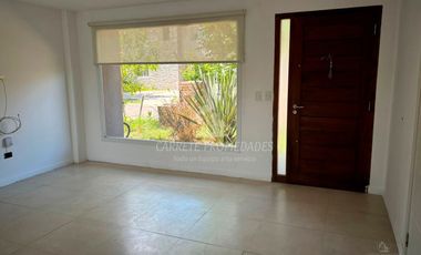 Oportunidad!! Casa venta en Los Olivares, Malvinas. Veni a conocerla!!