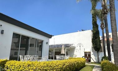RESIDENCIA EN ESQUINA, EN VENTA, COTO ANDALUCIA VIRREYES