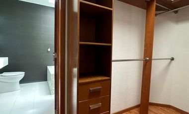 RESIDENCIA EN ESQUINA, EN VENTA, COTO ANDALUCIA VIRREYES