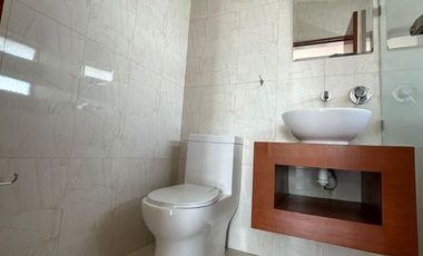 RESIDENCIA EN ESQUINA, EN VENTA, COTO ANDALUCIA VIRREYES
