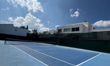RESIDENCIA EN ESQUINA, EN VENTA, COTO ANDALUCIA VIRREYES