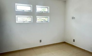 RESIDENCIA EN ESQUINA, EN VENTA, COTO ANDALUCIA VIRREYES