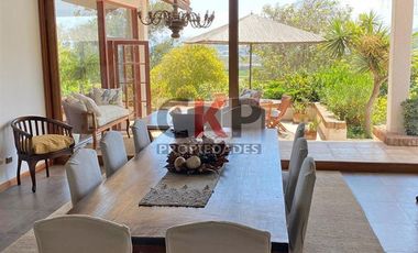 Casa en Venta en Av. del Litoral / Tomás de Aquino