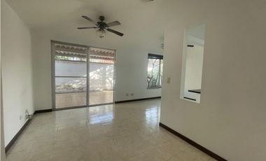 Se alquila casa en hacienda el castillo-Jamundi