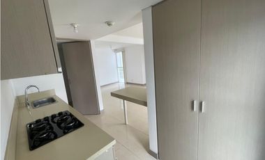 Se alquila apartamento en hacienda el castillo- via Cali-Jamundi