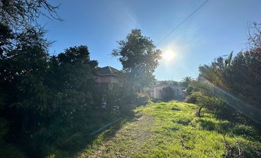 SE VENDE CASA CON GRAN TERRENO, SECTOR EL RETIRO (CÓD. 439)