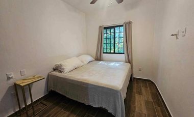Casa April