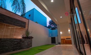 Casa de Lujo Moderna Pontevedra Puerta de hierro Andares Zapopan