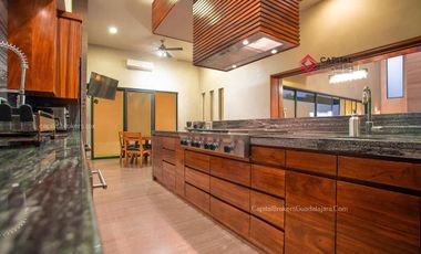 Casa de Lujo Moderna Pontevedra Puerta de hierro Andares Zapopan