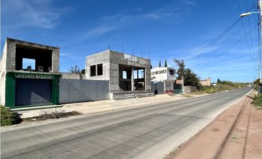 Terreno con construcción  en Acatlán, Hidalgo. 686.82 m2