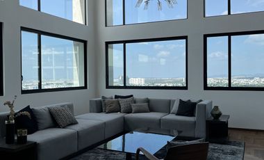 PENT HOUSE 2 NIVELES EN EL CORAZÓN DE JURIQUILLA SANTA FE E1