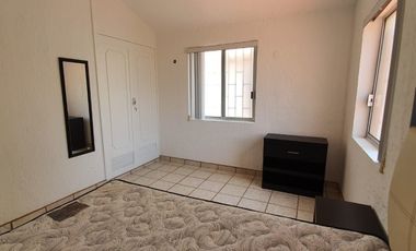 CASA AMUEBLADA EN RENTA MUY CÉNTRICA
