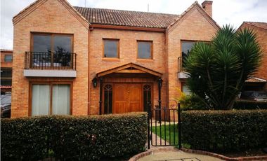 se vende hermosa casa campestre, Chia Cundinamarca
