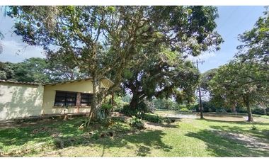 VENTA  LOTE CAMPESTRE CON MEJORA EN POTRERITO