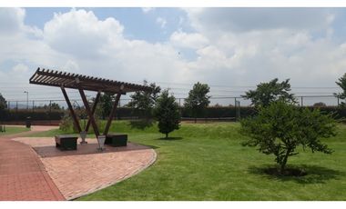 Maginifica casa campestre en Cota Conjunto Vizcaya