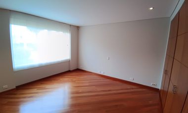 Maginifica casa campestre en Cota Conjunto Vizcaya