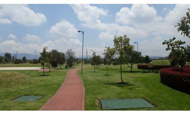 Maginifica casa campestre en Cota Conjunto Vizcaya